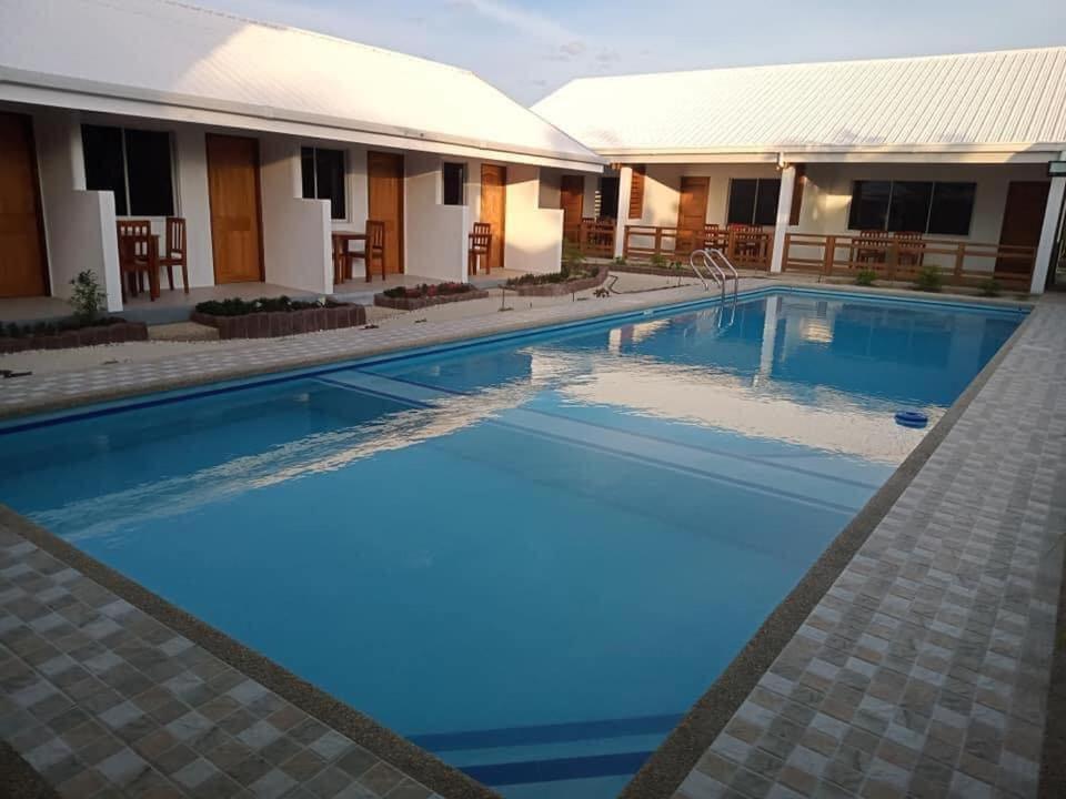 Badi'S Place Moalboal Exterior foto